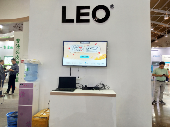 LEO 選擇題Kinect體感大屏互動(dòng)游戲